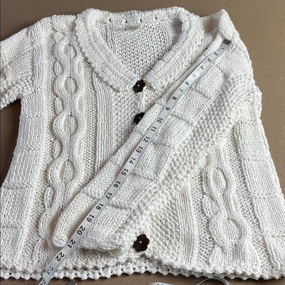 HANDKNITS BY EASTWINDS
Vintage 100% Cotton Cable Knit Flower Button Cardigan S - Picture 11 of 11